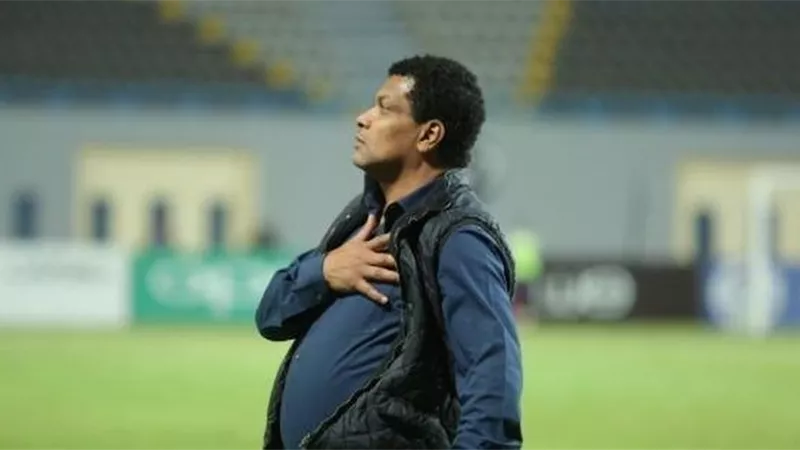 علاء عبد العال: الزمالك الأكثر حظًا للتتويج بلقب الدوري
