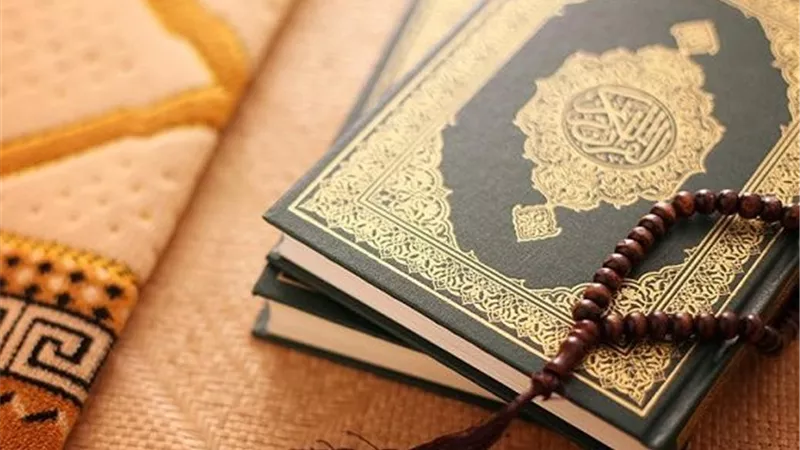 حكم قراءة الورد اليومي من القرآن أثناء الحيض.. دار الإفتاء توضح 