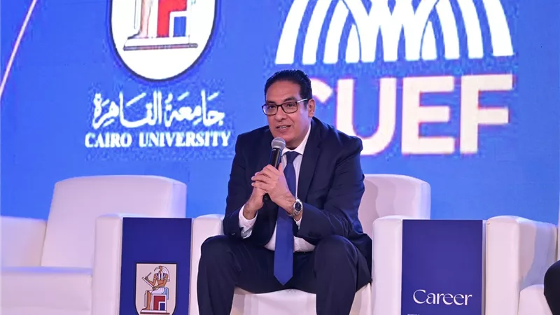حوار بلا حواجز.. جامعة القاهرة تفتح قلبها لطلابها في ختام ملتقى التوظيف