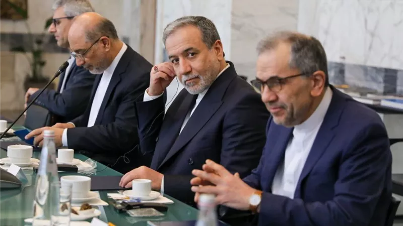 خبراء عن الإيرانيين: لا يمكن التفاوض معهم في يوم واحد