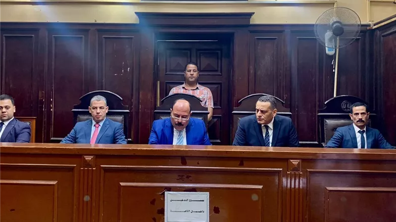 «جنايات الإسماعيلية» تحيل أوراق 12 متهمًا للمفتي في قضية مشاجرة ومقتل شخص