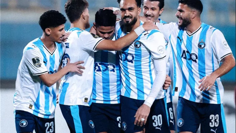 بيراميدز يطلب التعاقد مع لاعب اتحاد العاصمة الجزائري 