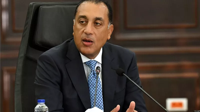 مدبولي يهنئ الرئيس السيسي بذكرى عيد تحرير سيناء