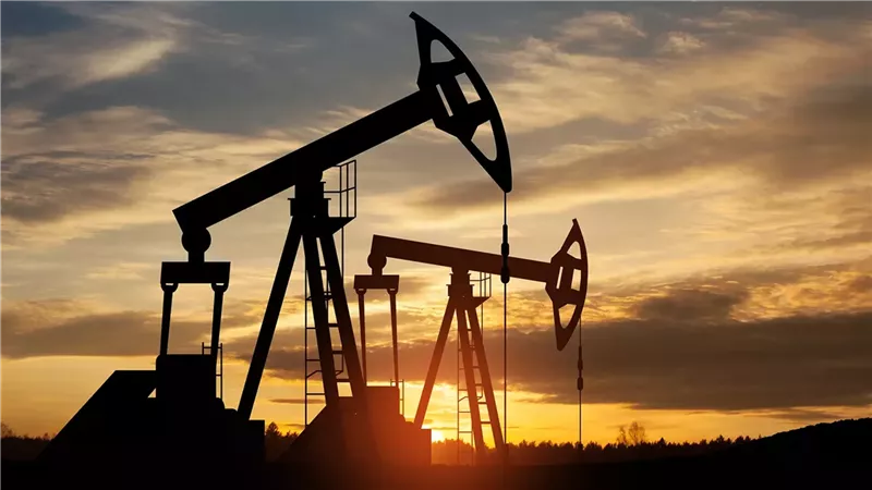 معلومات الوزراء: آفاق ضبابية لسوق الطاقة جراء تداعيات الحرب بالشرق الأوسط