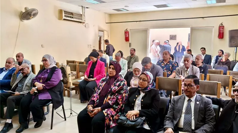 «قصيدة العامية» رحلة الجذور والتحولات في مناقشات «المتلقى الأدبي» بالفيوم