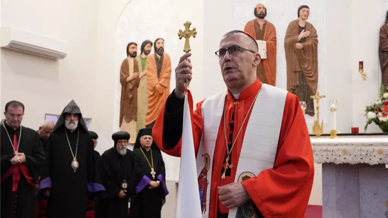 من القاهرة لبغداد.. الكنيسة الكاثوليكية تهنئ البطريرك الجديد للكلدانيين 