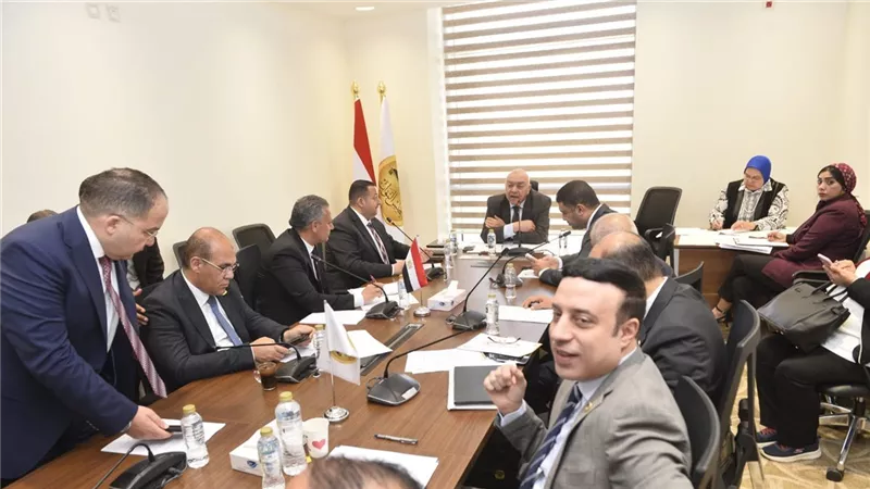 «نقل النواب» توصي بسرعة تنفيذ مشروعات الطرق بالمحافظات لدعم الاستثمار