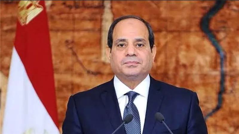 الرئيس السيسي يتقدم مشيعي جنازة اللواء كمال مدبولي والد رئيس الوزراء 