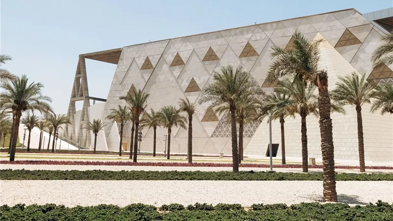 وظائف جديدة بالمتحف المصري الكبير 2026.. التفاصيل وطريقة التقديم