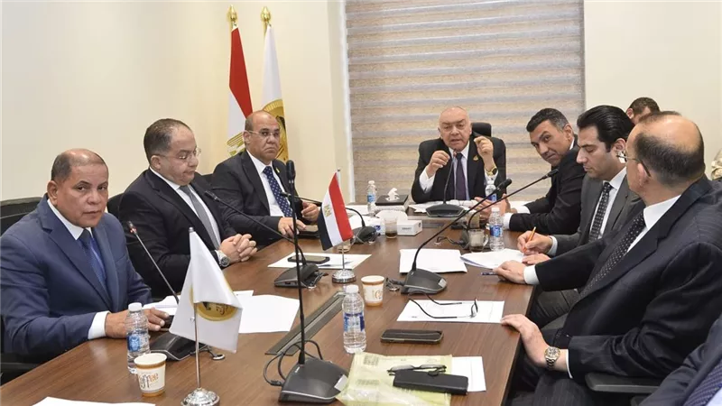 «نقل النواب» تناقش أزمات الطرق والسكك الحديدية بالصعيد