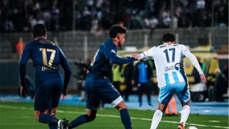 إيقاف ثلاثي الزمالك وبيراميدز.. عقوبات الجولة الثالثة للدوري المصري