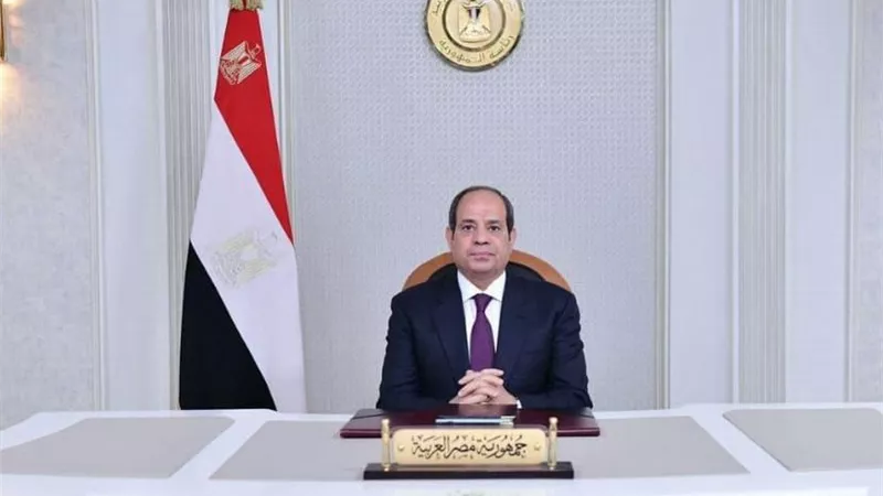 المفتي يهنئ الرئيس السيسي والقوات المسلحة بالذكرى الـ 44 لتحرير سيناء