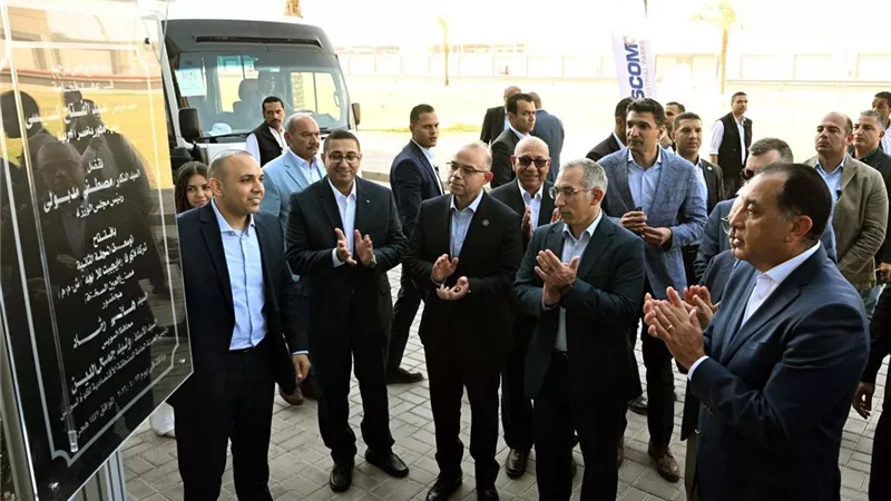 رئيس الوزراء يفتتح توسعات مصنع أتيكو فارما إيجيبت للمحاليل الطبية الوريدية