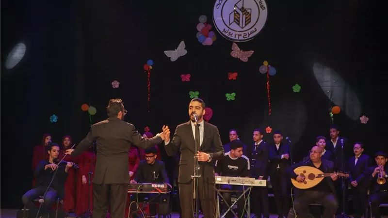 بالأغاني الوطنية.. مسرح 23 يوليو بالمحلة يشهد احتفالية ذكرى تحرير سيناء