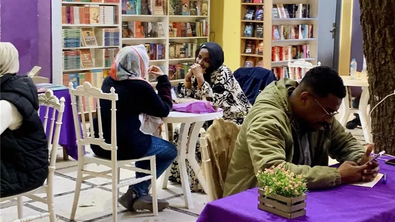«دماء على الأسفلت» ضمن مناقشات مكتبة 