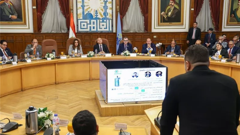 رئيس جامعة العاصمة: ندعم بقوة التحول نحو الاقتصاد الأخضر