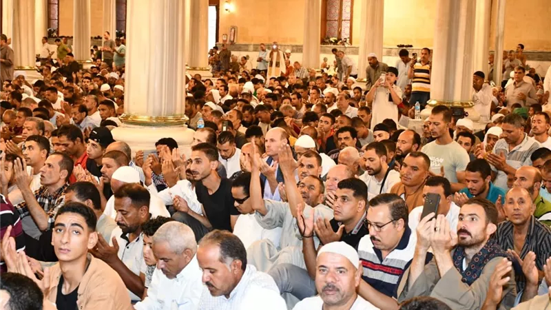 «الأزهر العالمي للفتوى»: الإنصات لخطبة الجمعة واجب