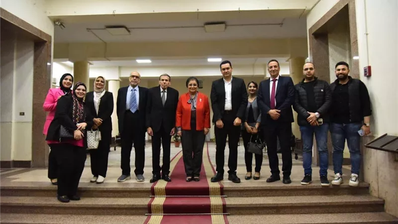 نائب وزير الصحة تتفقد المنشآت الصحية بمحافظة البحيرة وتعقد اجتماعات موسعة