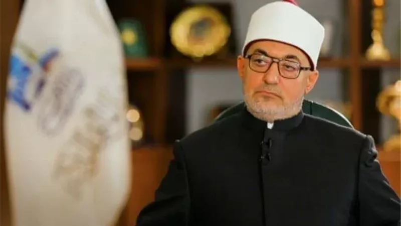 مفتي الجمهورية ينعى والد رئيس مجلس الوزراء