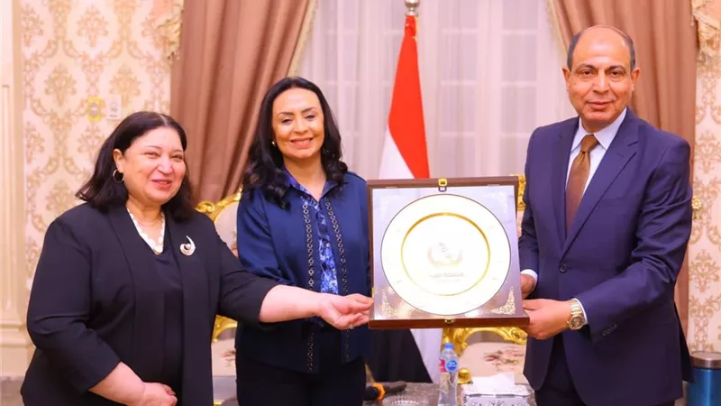 وزيرة التضامن من المنيا: نصف مليون أسرة مستفيدة من 