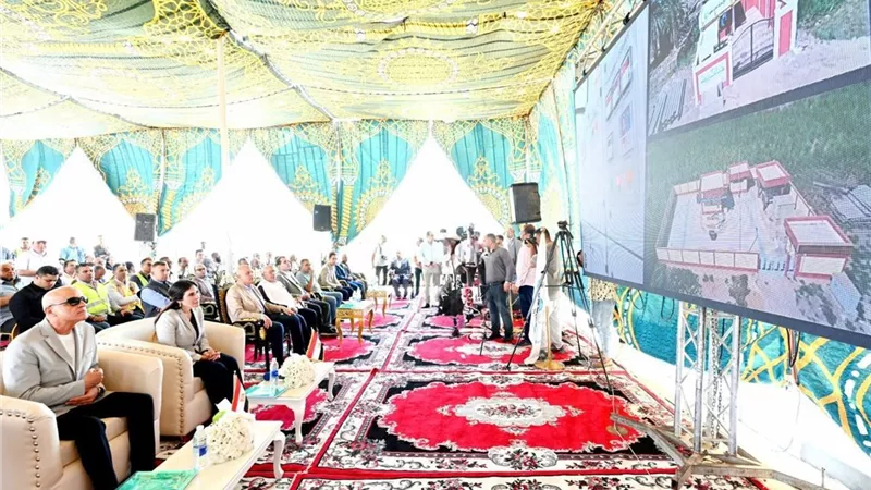 وزيرة الإسكان تتابع مشروعات «حياة كريمة» ومرافق الأقصر