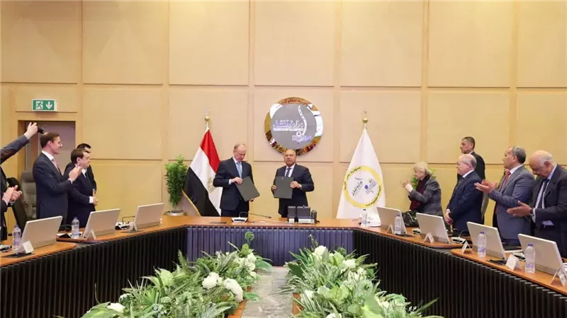 مباحثات مصرية روسية لتعزيز التعاون في النقل البحري وتوطين صناعة السفن