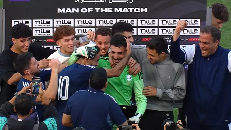 من شائعات الزمالك إلى حلم المنتخب.. تصريحات نارية لحارس إنبي
