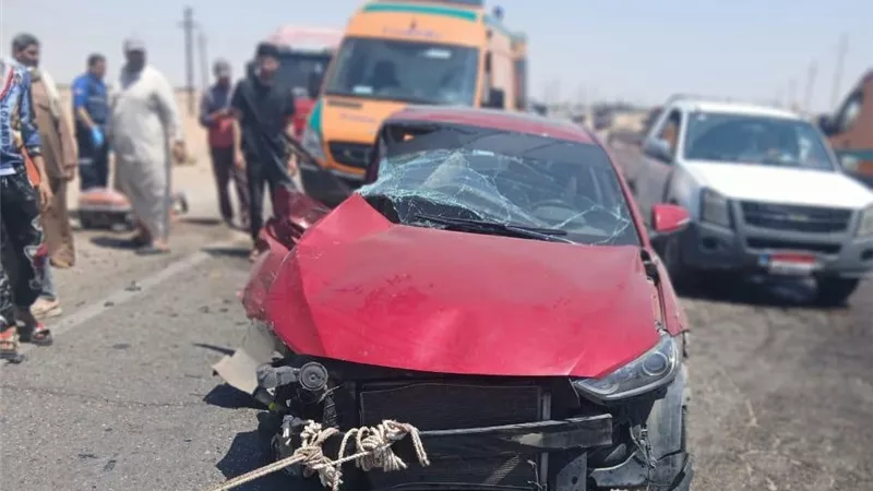 إصابة 3 أشخاص في حادث تصادم بالإسماعيلية
