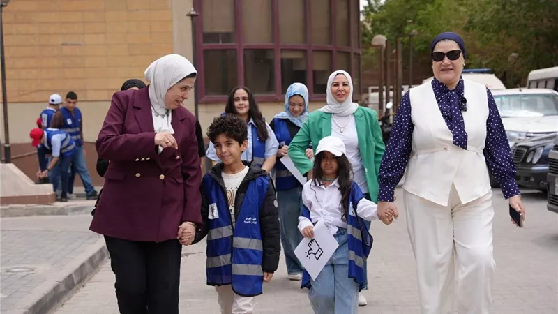 الهلال الأحمر المصري يستقبل «سفراء المجلس القومي للطفولة» 