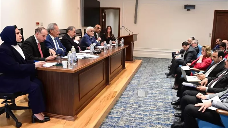 بحضور وزير المجالس النيابية.. بدء اجتماع لجنة القوى العاملة بالبرلمان 