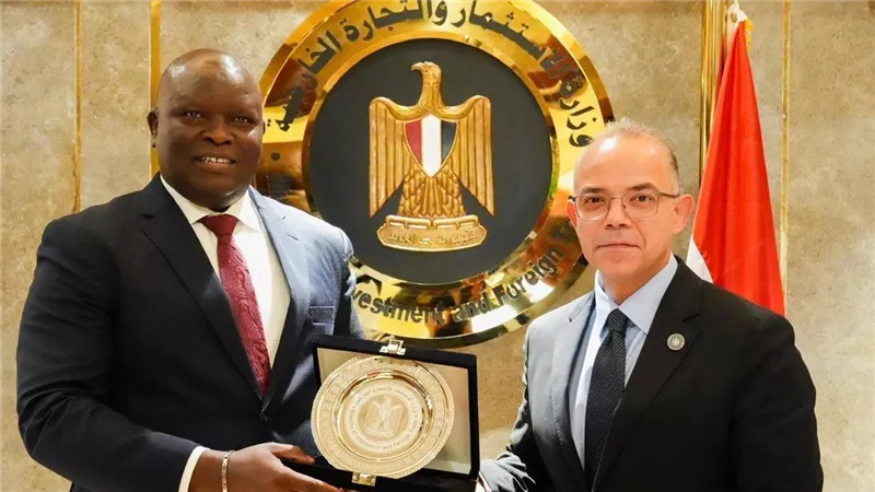 مصر وجنوب السودان تبحثان تعزيز التعاون الاستثماري والتجاري في قطاعات واعدة