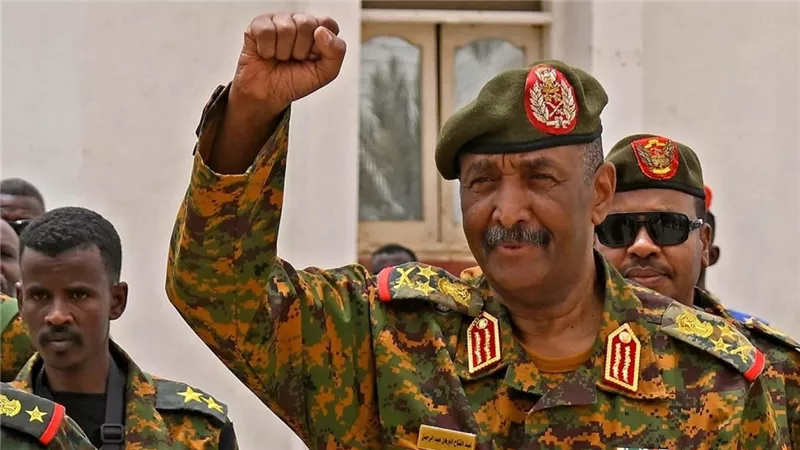البرهان: لا تفاوض مع المتمردين.. ومسيرة القضاء على الميليشيا مستمرة|فيديو 