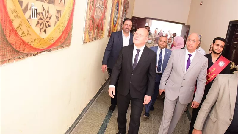 126 مشروعا بحثيا يطرحها المؤتمر الطلابي الأول لكلية التربية بجامعة سوهاج