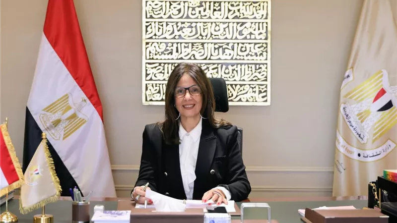 جيهان زكي: «عيد العمال» فرصة لتعزيز الوعي وترسيخ قيم العمل والانتماء