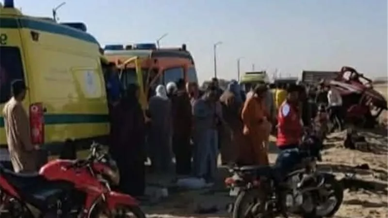 وفاة سيدة متأثرة بإصابتها في حادث بطريق البهنسا الصحراوي بالمنيا