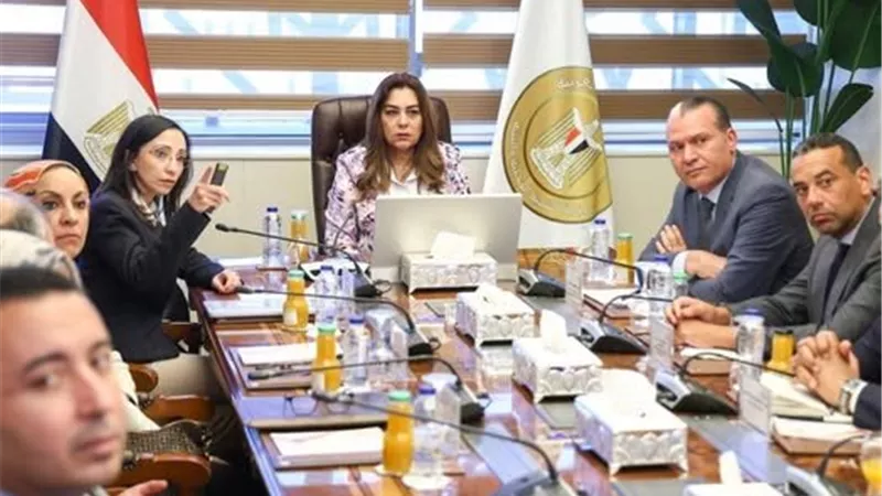 عوض: خطة لتطوير مدينة رشيد وتحويلها إلى مراكز جذب سياحي واقتصادي متكاملة