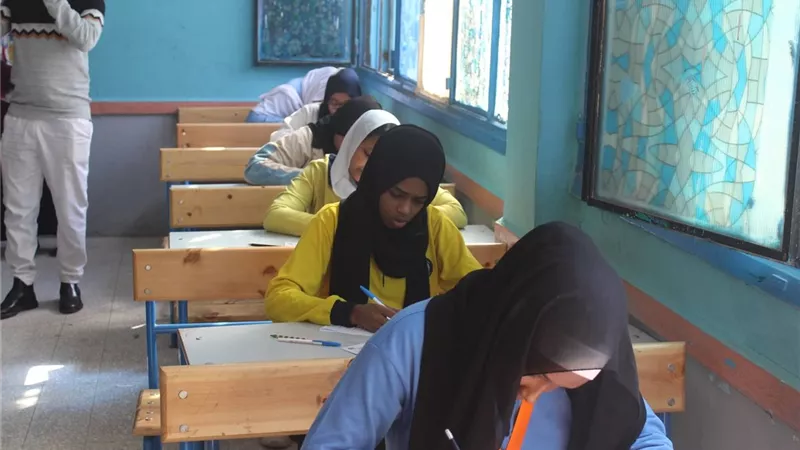 تحذيرات رسمية قبل الامتحانات.. عقوبات صارمة للمخالفين وفق ضوابط الامتحان