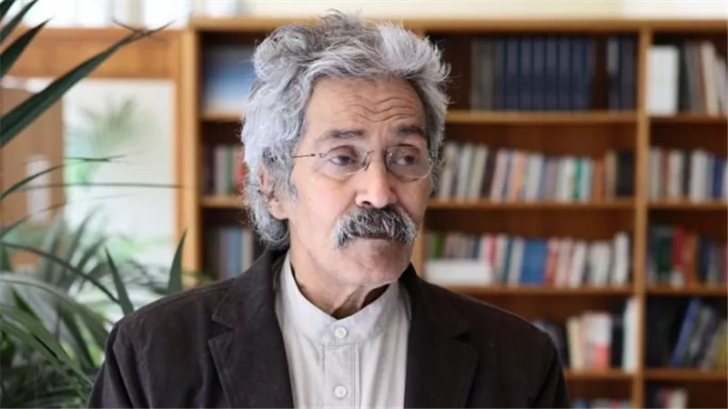                                       وفاة زوجة الأديب إبراهيم أصلان
