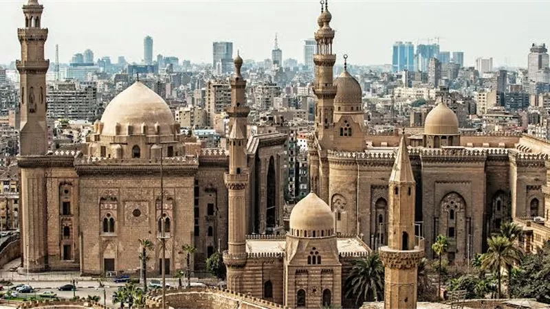 من الحج إلى الفاتيكان: أبرز محطات السياحة الدينية عالميًا