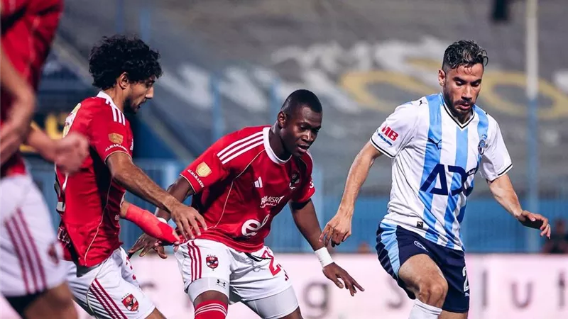 الأهلي وبيراميدز يقتربان من حسم صفقة نجم طلائع الجيش.. زميله يكشف التفاصيل