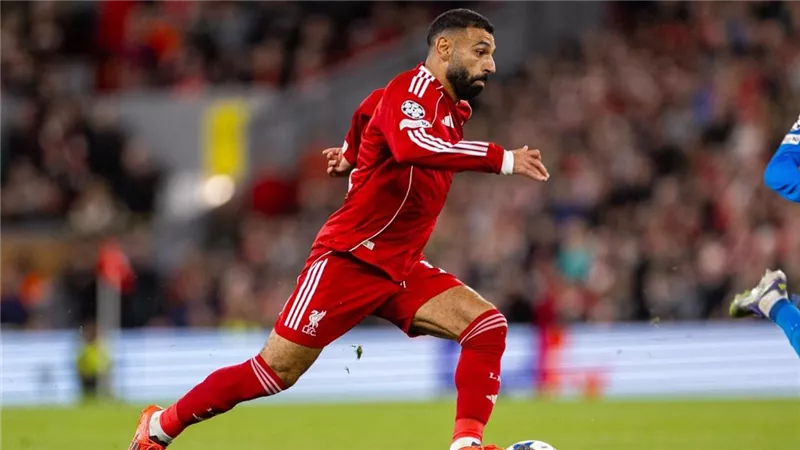 محمد صلاح يتصدر قائمة هدافي مواجهات ليفربول ومانشستر يونايتد