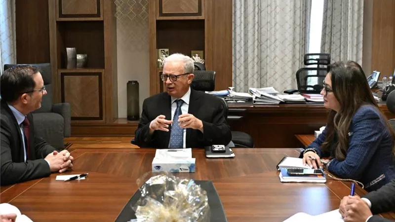 حسين عيسي لـ سفير بريطانيا: مصر تسعى لتوسيع التعاون مع المملكة المتحدة