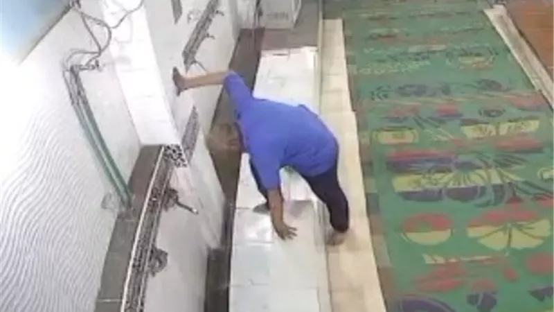 من بيت الله إلى دار الحق.. قصة وفاة مواطن أثناء وضوئه لفجر اليوم بالأقصر