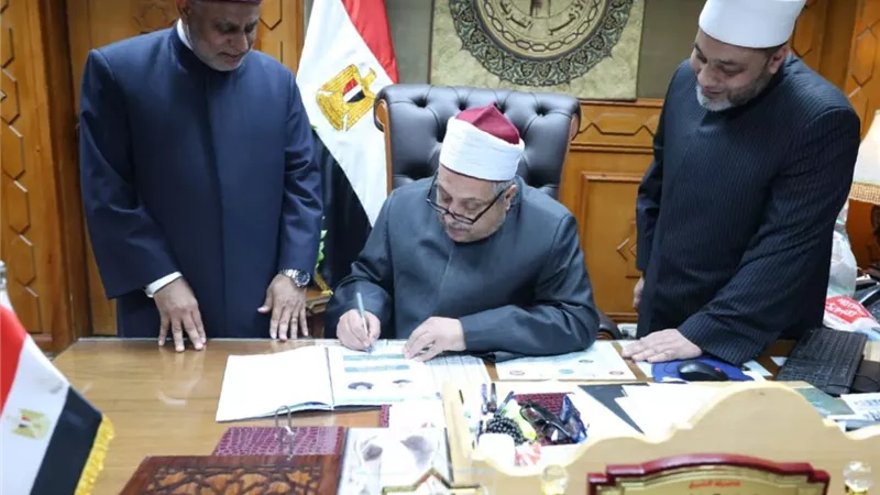 الشيخ أيمن عبدالغني يعتمد نتيجة مسابقة الأزهر السنوية لحفظ القرآن 2026