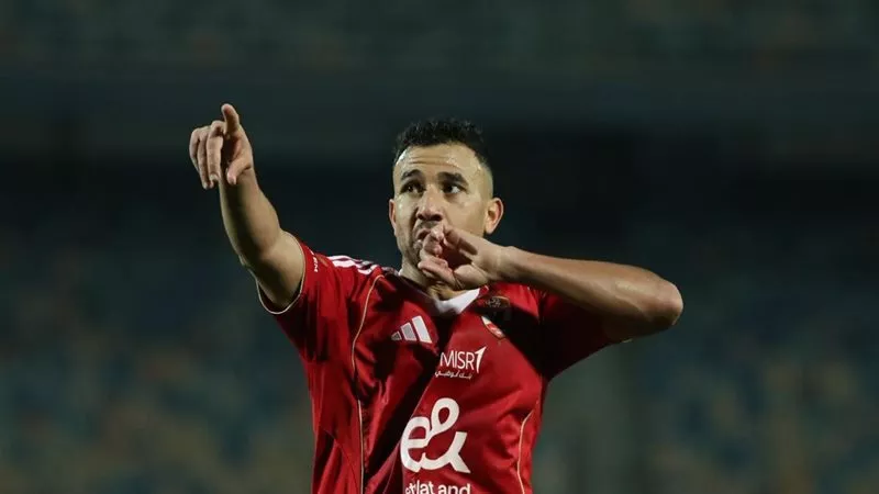 تريزيجيه يتساوى مع بركات في دوري أبطال أفريقيا 