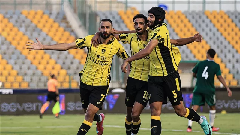 الدراويش يقترب من الهبوط.. الإسماعيلي يتأخر أمام دجلة في الشوط الأول