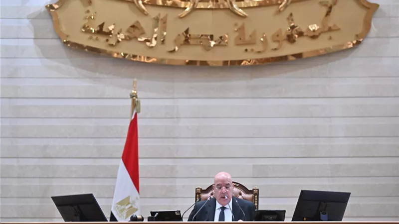 انطلاق الجلسة العامة للبرلمان لمراجعة الحساب الختامي للموازنة