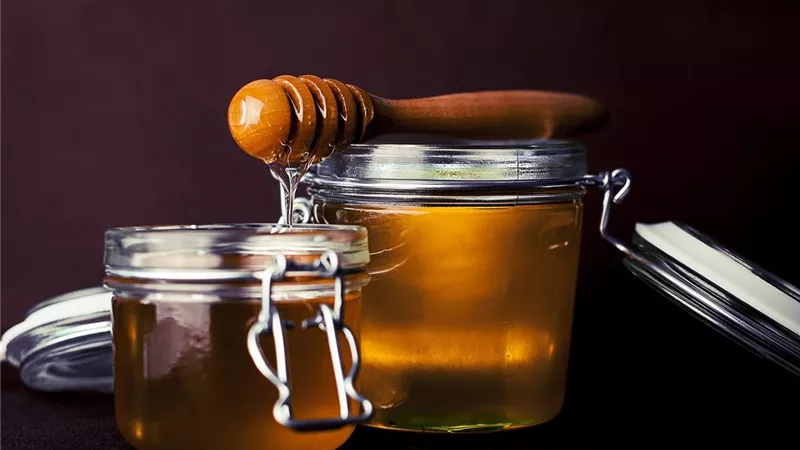 ماذا يحدث للجهاز الهضمي عند تناول العسل يومياً؟