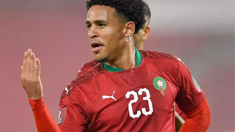 وكيله: لا يوجد عرض رسمي من الأهلي لضم ريان مايي
