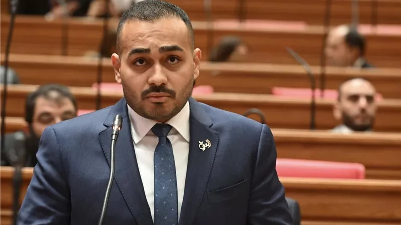 أحمد ناصر يحذر من مخاطر الرصاص والزئبق في منظومة تدوير البطاريات